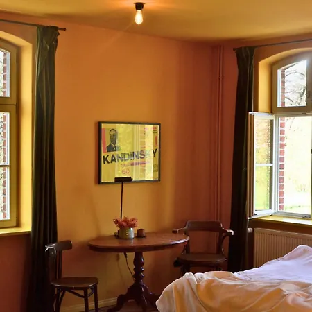 An Den Wiesen Gasthaus Am Finowkanal Wandlitz Exterior foto